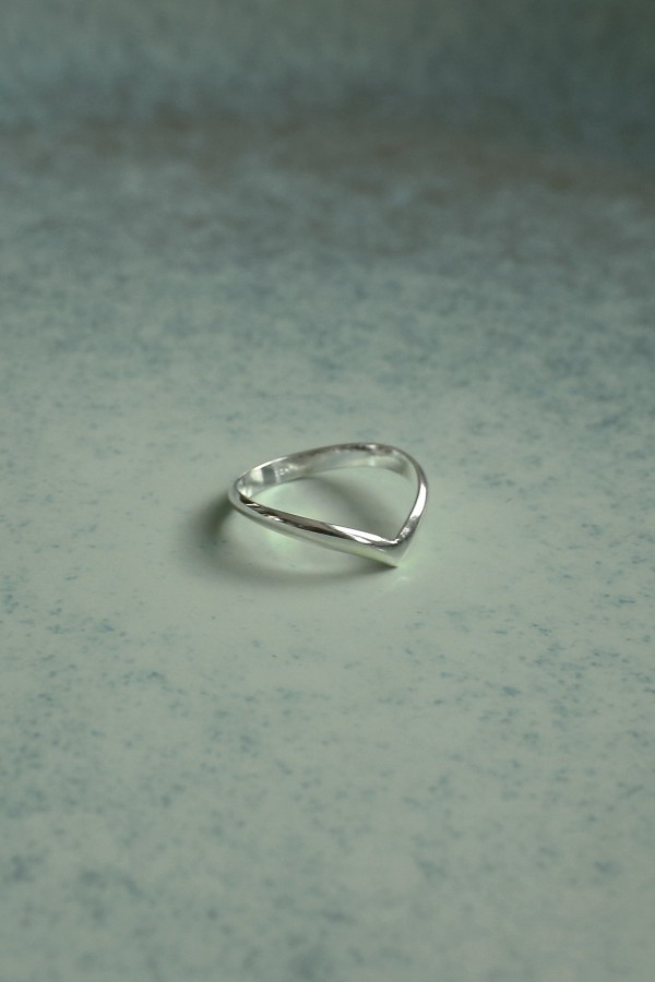 Кольцо из серебра на фалангу Tiara