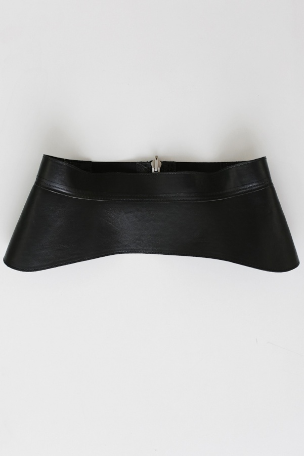 Reversible belt with chain