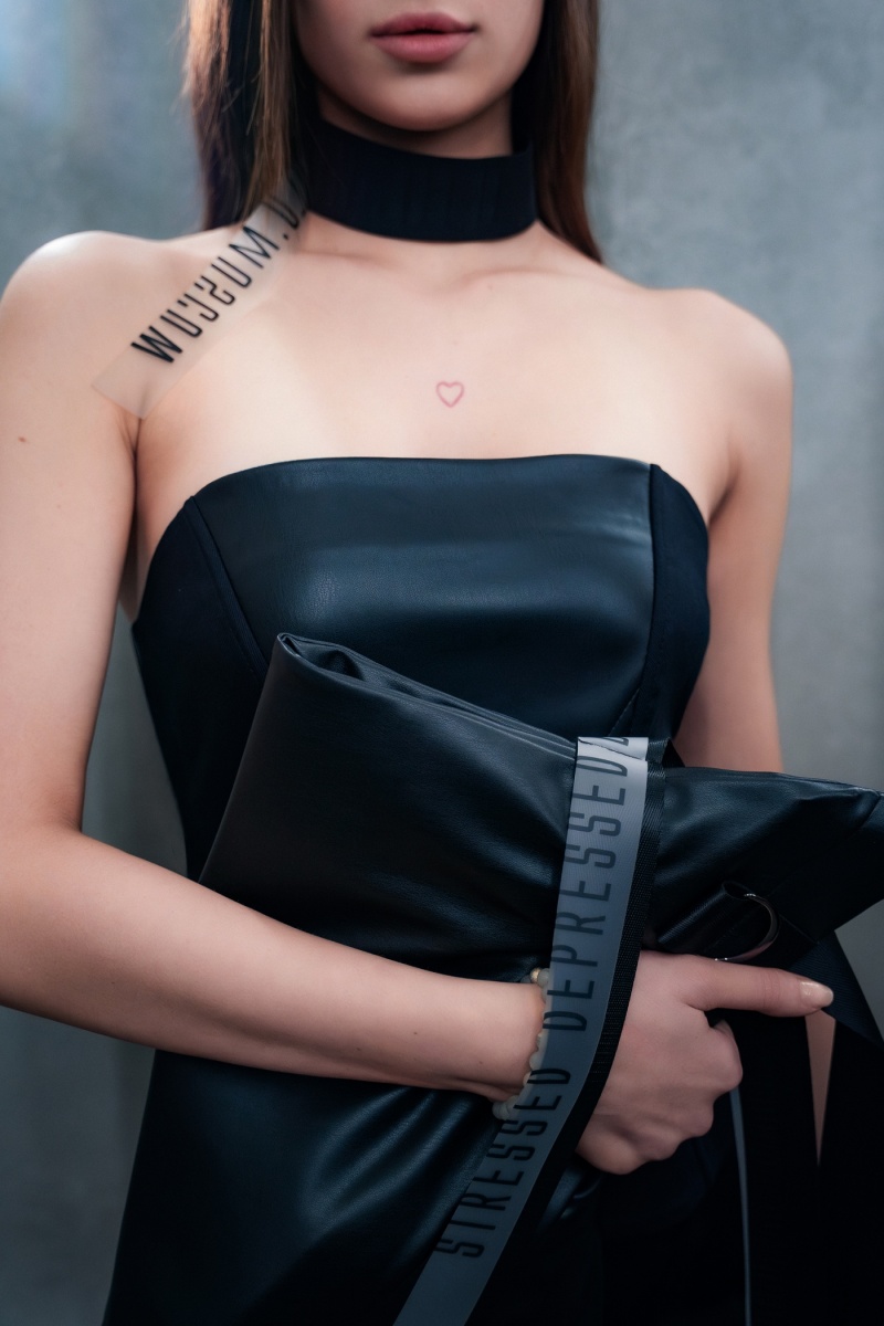 Чокер Angulo.Moscow