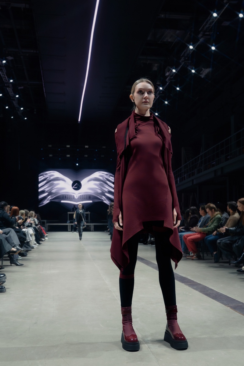 Платье Mia Bordo