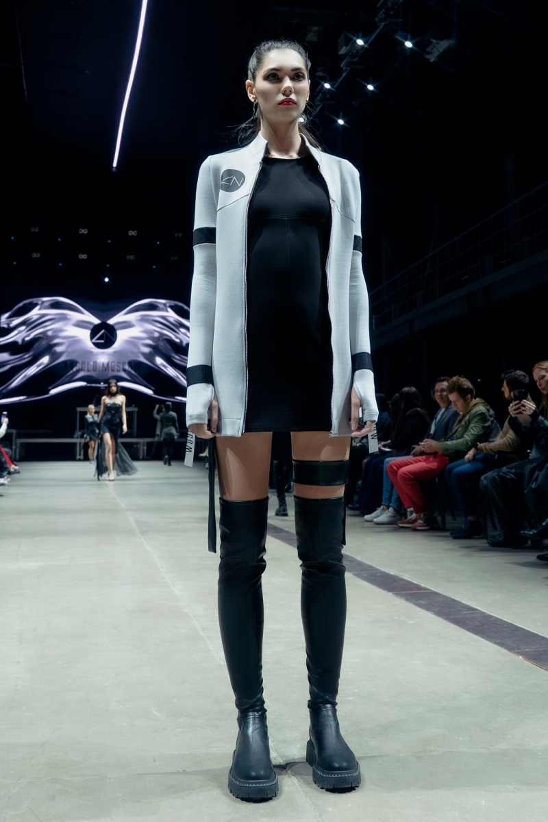 Платье F1 Skyfall