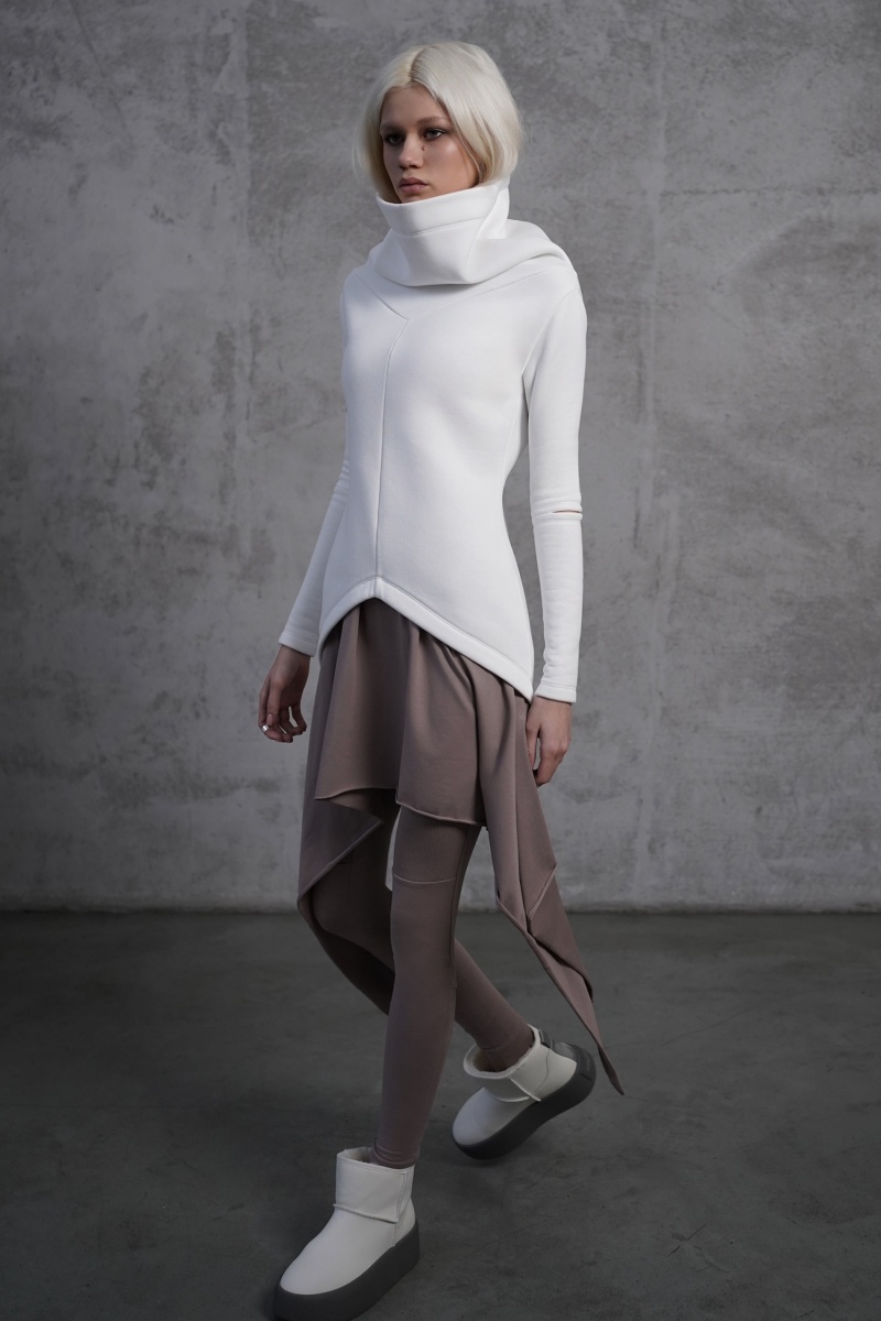 Свитшот Umi Snow