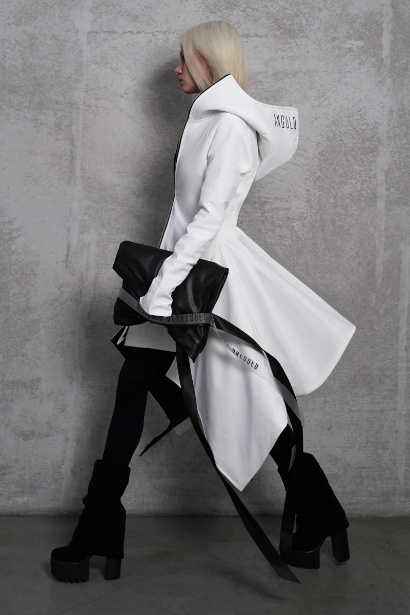 Coat Angle Puff Snow