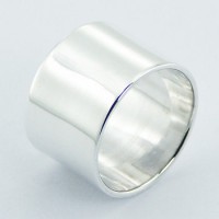 Высокое серебряное кольцо