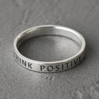 Серебряное кольцо Think Positive