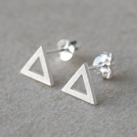 Серебряные серьги Triangle