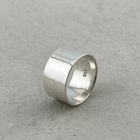 Серебряное кольцо 8 мм